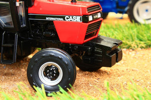 UH6209 UNIVERSAL HOBBIES CASE INTERNATIONAL 1494 2WD RED BLACK TRACTOR