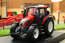 Load image into Gallery viewer, UH6293 Universal Hobbies Valtra G135 Tractor in Red