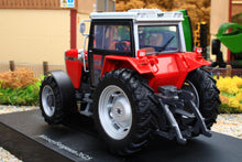 Load image into Gallery viewer, UH6350 Universal Hobbies 1:32 Scale Massey Ferguson 2625 4WD Tractor