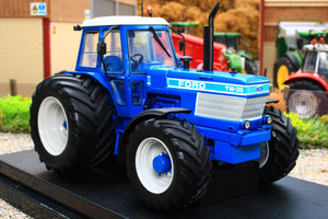 UH6431 Universal Hobbies Ford TW-35 Tractor