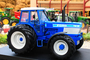 UH6431 Universal Hobbies Ford TW-35 Tractor