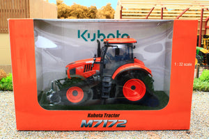 UH6439 Universal Hobbies Kubota M7172 4WD Tractor