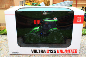 UH6441 Universal Hobbies 1:32 Scale Valtra G135 4WD Tractor in Green