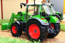 Load image into Gallery viewer, Usk10641 Usk Fendt 313 Vario Tractor With Front Loader Tractors And Machinery (1:32 Scale)