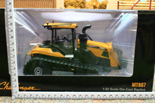 Load image into Gallery viewer, USK10654 USK 1:32 Scale Challenger MT867 Tractor