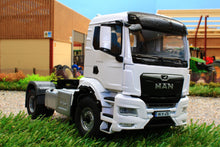 Load image into Gallery viewer, W077652 Wiking MAN TGS 18.510 4x4 2 Axle Lorry Tractor Unit