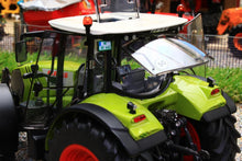 Load image into Gallery viewer, W7324 Wiking Claas Arion 640 Tractor