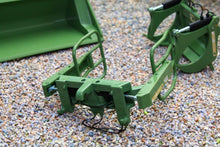 Load image into Gallery viewer, W7383 WIKING FRONT LOADER SET IN FENDT GREEN