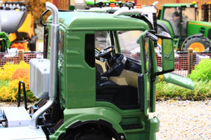W7650 Wiking MAN TGS 18.510 4x4 2 Axle Lorry Tractor Unit in Green