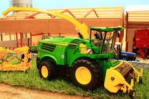 W7832 Wiking John Deere 8500I Self Propelled Forage Harvester With Two Headers Tractors And