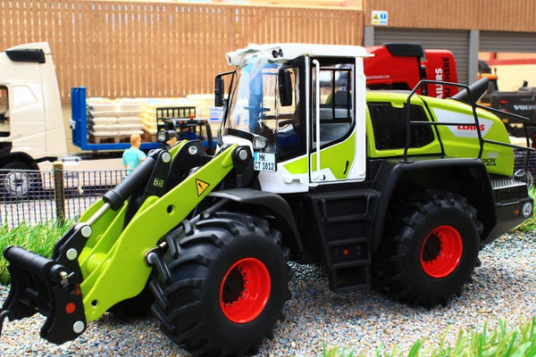 W7833 WIKING CLAAS WHEELED LOADER TORION 1812 WITH BUCKET AND FORKS
