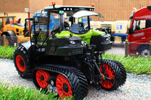 Load image into Gallery viewer, W7839 WIKING CLAAS AXION 930 TRACTOR WITH TRACKS