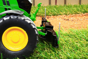 W7843 Wiking Front Bumper And Weights In John Deere Colours Tractors And Machinery (1:32 Scale)