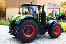 Load image into Gallery viewer, W7863 Wiking 1:32 Scale Claas Axion 950 4wd Tractor