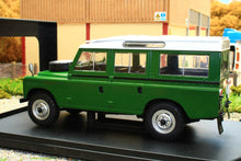 Load image into Gallery viewer, WB124033 WHITEBOX 1:24 SCALE LANDROVER SERIES III