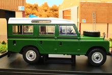 Load image into Gallery viewer, WB124033 WHITEBOX 1:24 SCALE LANDROVER SERIES III