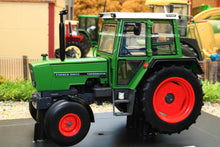 Load image into Gallery viewer, WE1022 Weise Fendt Farmer 306 LS 2WD Tractor 1984-1988