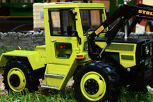 Load image into Gallery viewer, We1038 Weise Mb Trac 900 (W440) With Front Loader Tractors And Machinery (1:32 Scale)