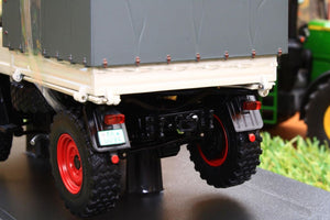 WE1044 Weise Mercedes Benz Unimog 406 (U84) with Canvas Load Bed Cover - close up left rear quarter