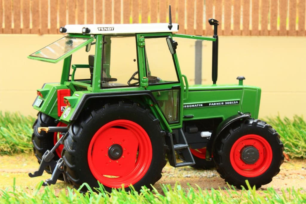 Tracteur fendt farmer 308 lsa - weise-toys 1047 WEIS1047 |Animaux et Accessoires Weise-Toys MiniToys Tracteur fendt farmer 308 lsa - weise-toys 1047 WEIS1047 |Animaux et Accessoires Weise-Toys MiniToys