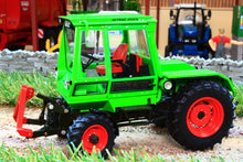 Load image into Gallery viewer, We1052 Weise Deutz Intrac 2003 Tractor Tractors And Machinery (1:32 Scale)