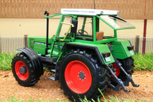 Load image into Gallery viewer, We1059 Weise Fendt Favorit 612 Lsa Tractor Tractors And Machinery (1:32 Scale)