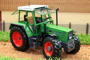 We1059 Weise Fendt Favorit 612 Lsa Tractor Tractors And Machinery (1:32 Scale)