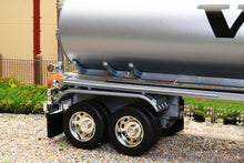 Load image into Gallery viewer, WEL32632R Welly 132 Scale Volvo FH12 Lorry with Tanker in  Red Silver