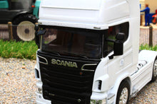 Load image into Gallery viewer, WEL32670SW WELLY 132 SCALE SCANIA V8 R730 4X2 LORRY IN WHITE