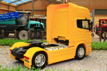 Load image into Gallery viewer, WEL32670SY WELLY 132 SCALE SCANIA R730 V8 4X2 LORRY IN YELLOW