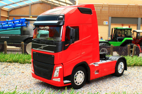 WEL32690SR WELLY VOLVO FH 4X2 LORRY IN RED