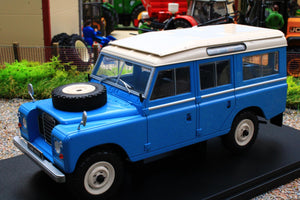 WHI124150 Whitebox 1:24 Scale Land Rover Series III 109 in Blue