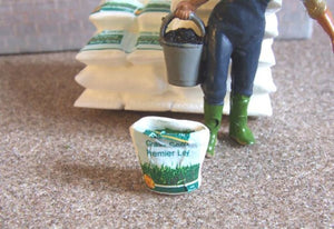 HLT-WM043E Open Sack of Grass Seed